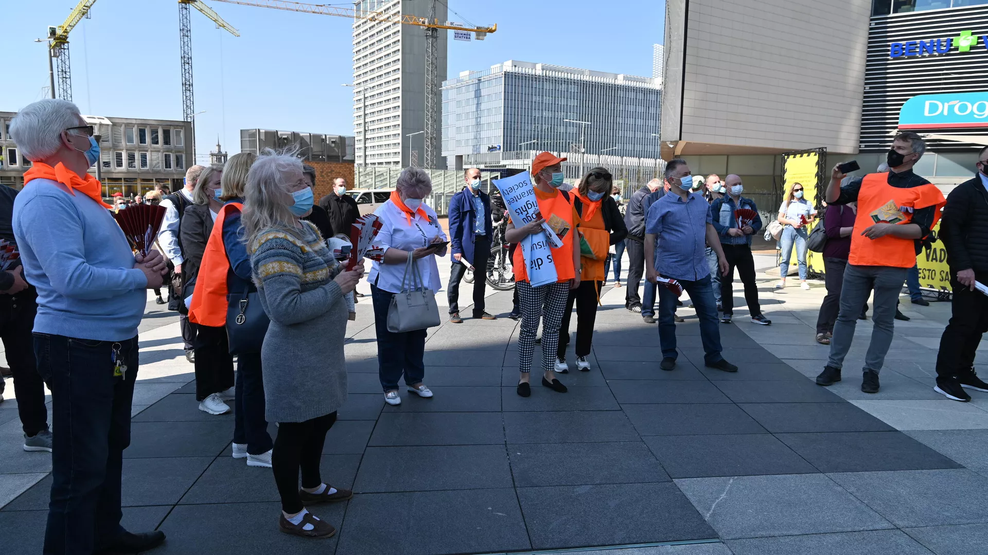 Митинг профсоюзного движения общественного транспорта в Вильнюсе