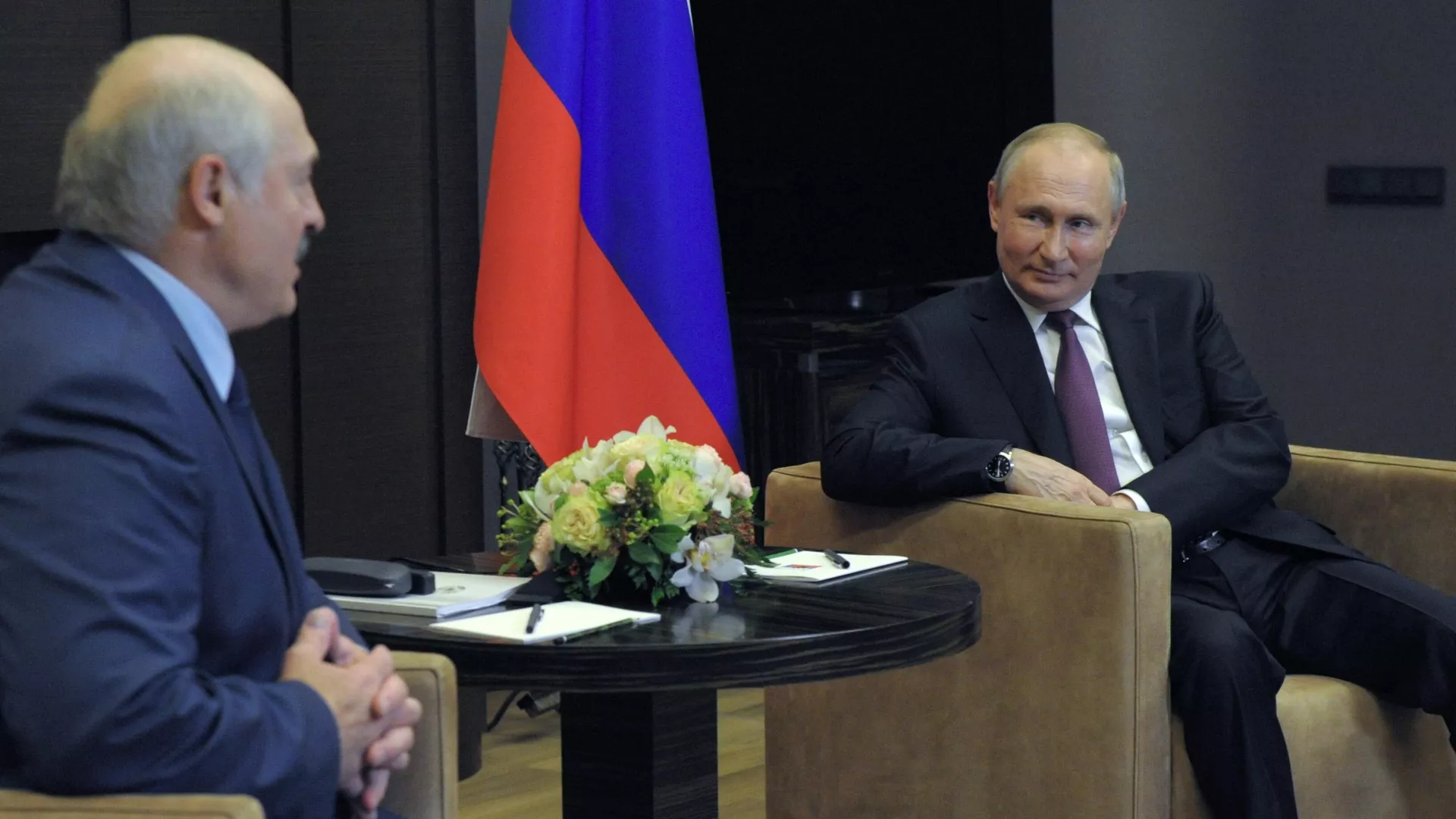 Президент РФ В. Путин встретился с президентом Белоруссии А. Лукашенко