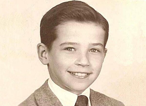 Šioje 1952 metais padarytoje nuotraukoje JAV prezidentui Džozefui Baidenui — 10 metų. - Sputnik Lietuva