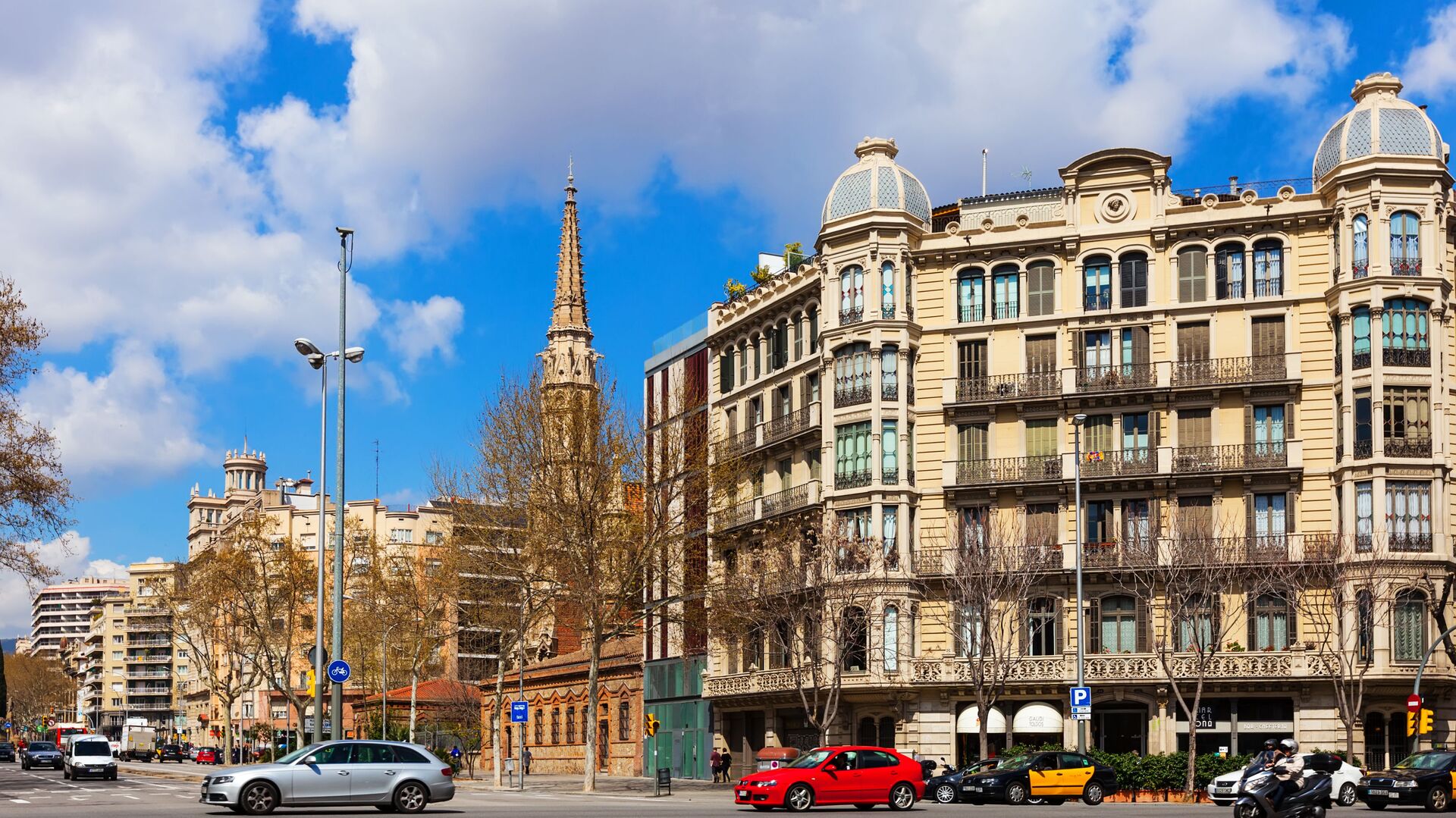 Улица Passeig de Sant Joan в Барселоне, Испания - Sputnik Lietuva, 1920, 27.10.2021