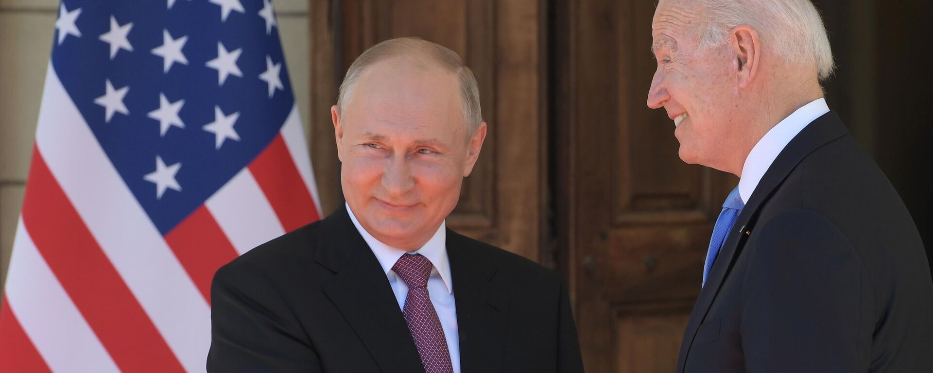 Президент РФ Владимир Путин и президент США Джо Байден - Sputnik Lietuva, 1920, 17.06.2021