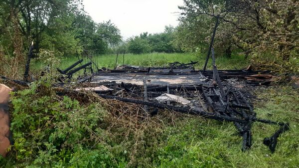 Сгоревший дом в Кедайняйском районе - Sputnik Lietuva
