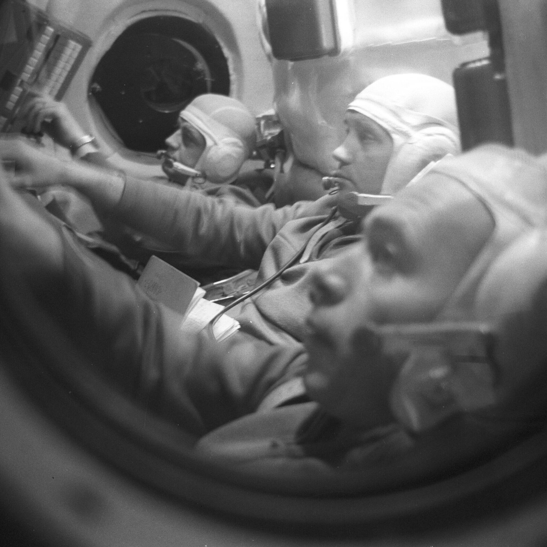Экипаж Союз 11. Гибель экипажа космического корабля Союз-11. Пацаев космонавт. Дочь Космонавта Добровольского. Переговоры экипажа