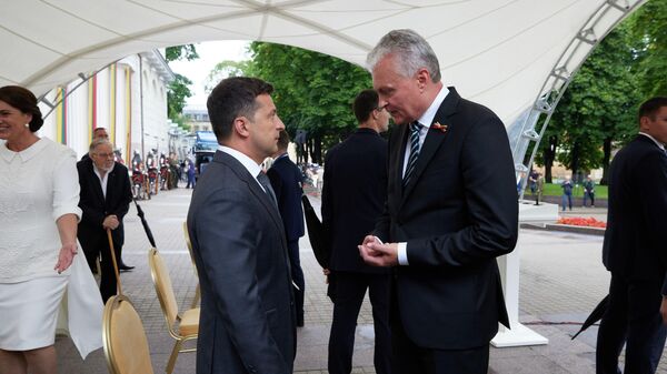 Президент Украины Владимир Зеленский и президент Литвы Гитанас Науседа - Sputnik Литва