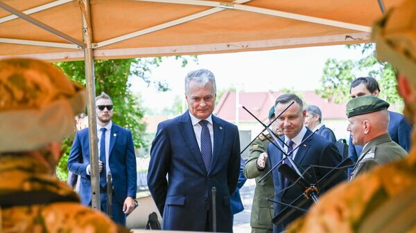Lietuvos prezidentas Gitanas Nausėda su Lenkijos vadovu Andrzejumi Duda 2021 m. liepos 11 d - Sputnik Lietuva