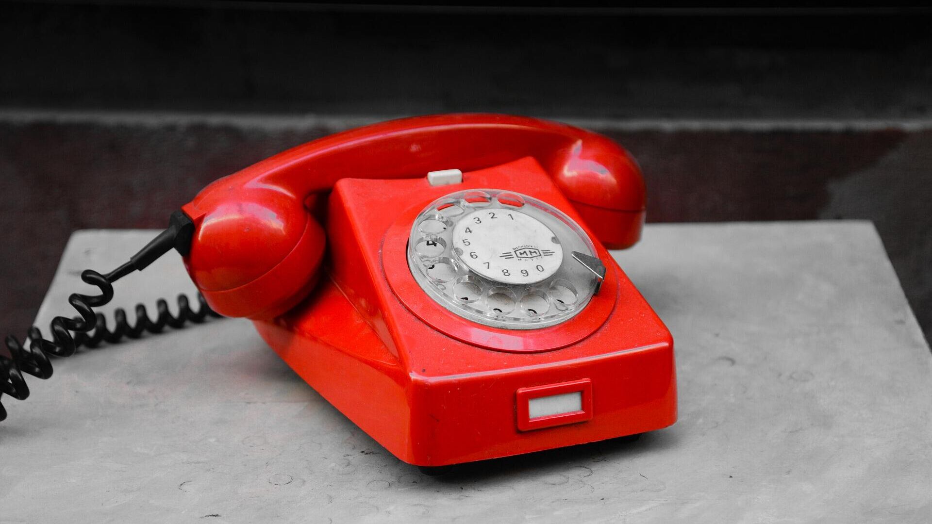 Красный телефон, архивное фото - Sputnik Lietuva, 1920, 10.12.2021