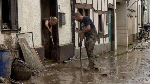 Последствия наводнений в Германии  - Sputnik Литва