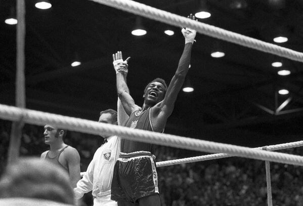Amerikos boksininkas, nugalėtojas kovoje. XX vasaros olimpinės žaidynės. - Sputnik Lietuva
