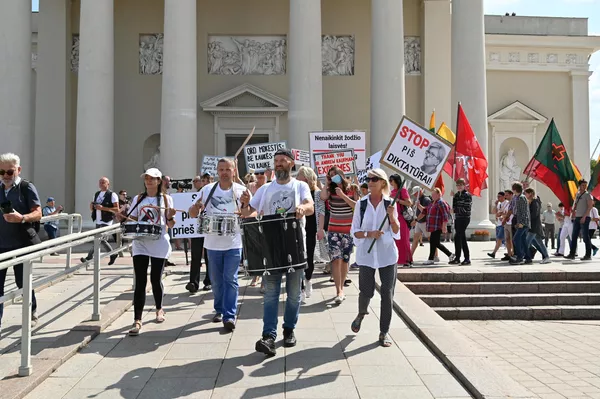 Акция протеста против действий властей Литвы в Вильнюсе Акция протеста против действий властей Литвы в Вильнюсе