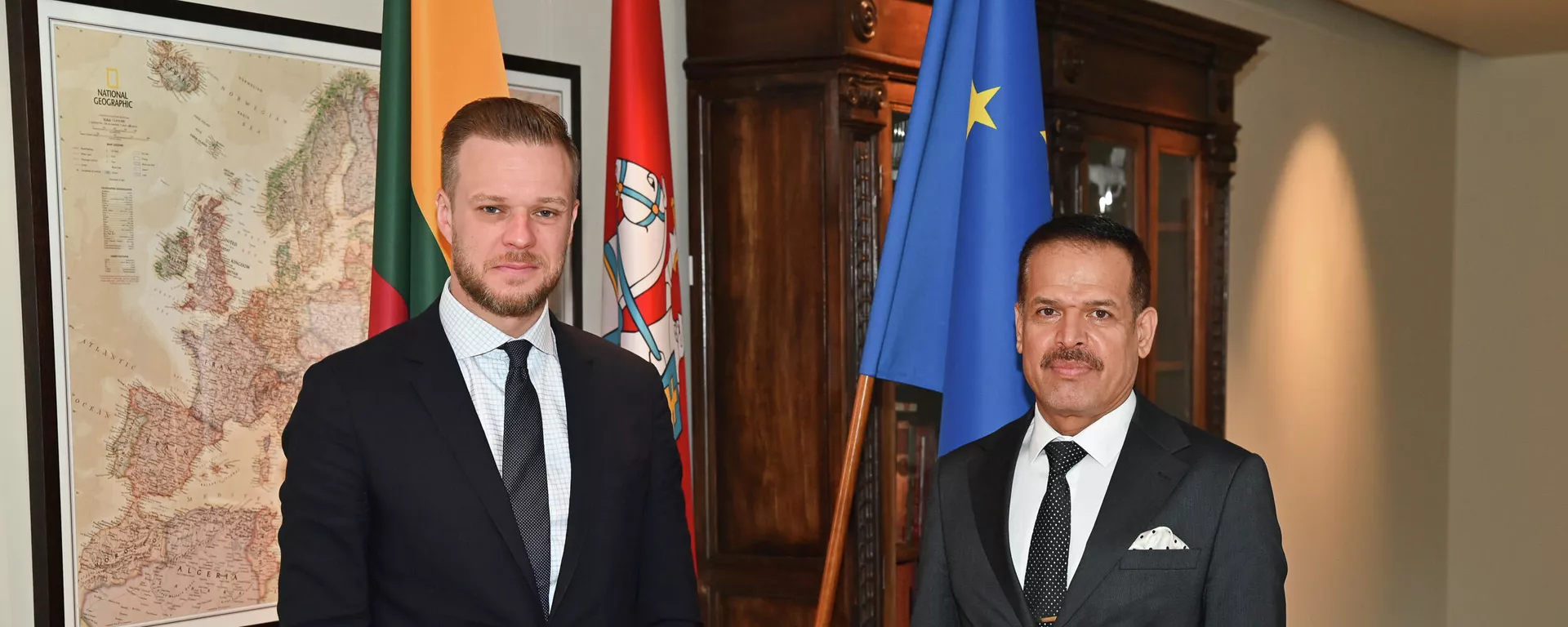 Lietuvos užsienio reikalų ministras Gabrielus Landsbergis susitiko su Irako ambasadoriumi Abdulu Karimu Kaabu - Sputnik Lietuva, 1920, 29.07.2021