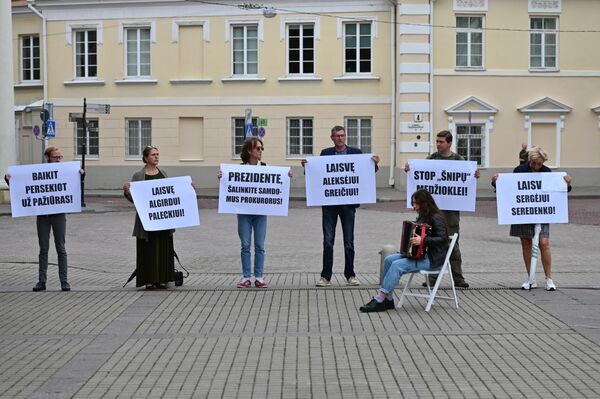 Akcija &quot;Laisvė politiniams kaliniams Baltijos šalyse!&quot; Vilniuje. - Sputnik Lietuva