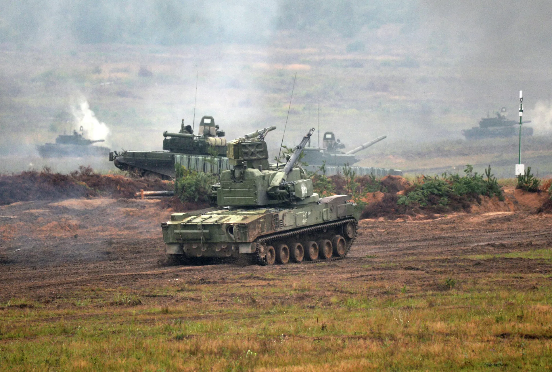 Российско-белорусские учения Запад-2017 в Минской области Российско-белорусские учения Запад-2017 в Минской области - Sputnik Lietuva, 1920, 10.08.2021