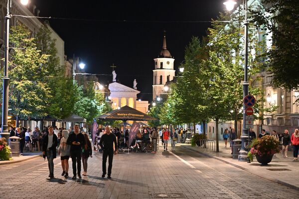 Из-за фестиваля на улицы Вильнюса вышло гораздо больше жителей и гостей города, чем обычно. - Sputnik Литва