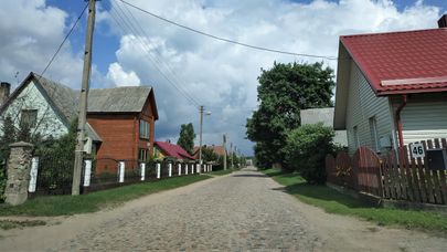 Улица в деревне Руднинкай в Шальчининкайском районе Литвы