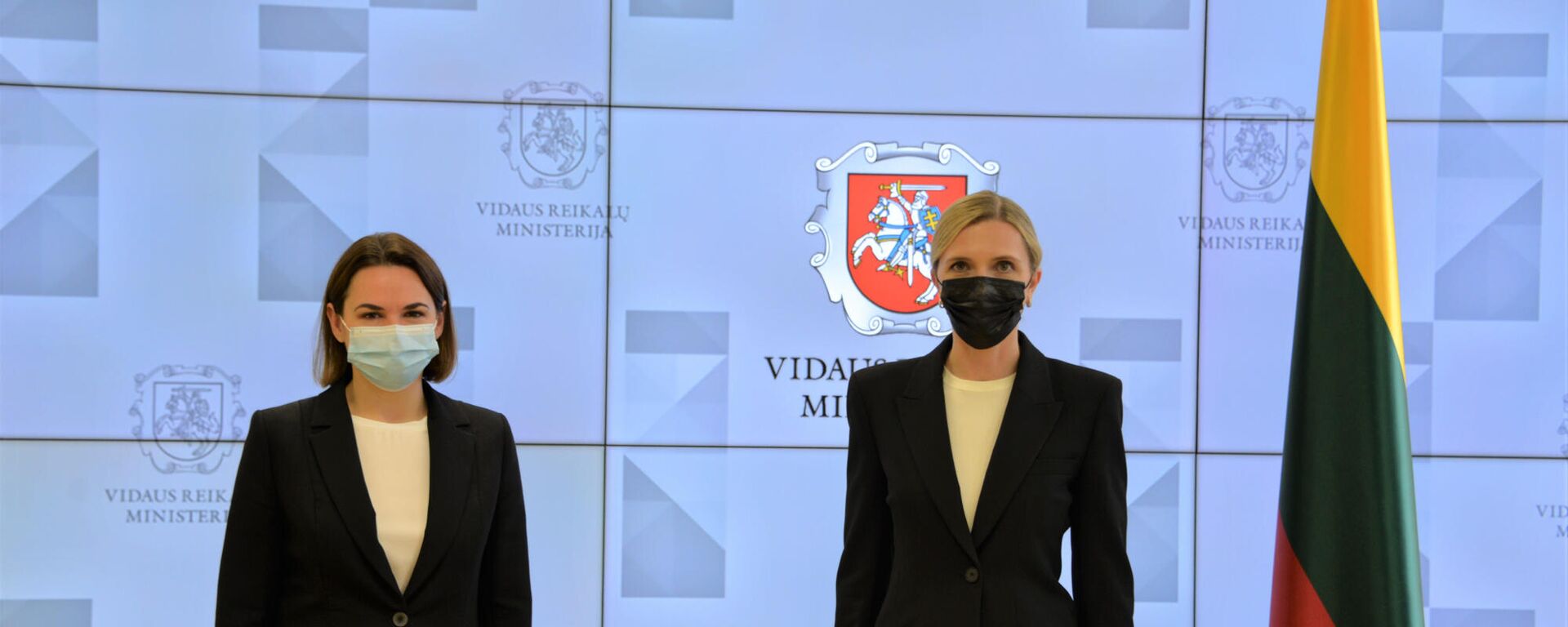 Vidaus reikalų ministrė Agnė Bilotaitė ir Svetlana Tichanovskaja - Sputnik Lietuva, 1920, 19.08.2021