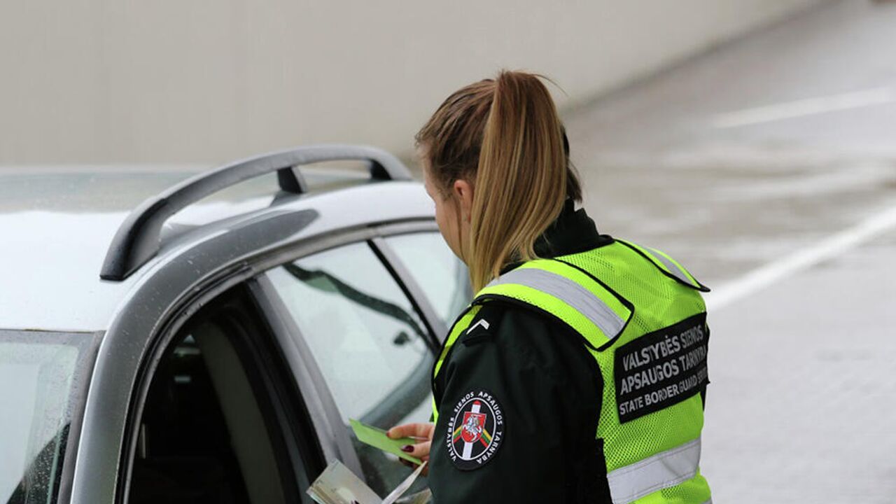 Британец попытался провезти в Литву 