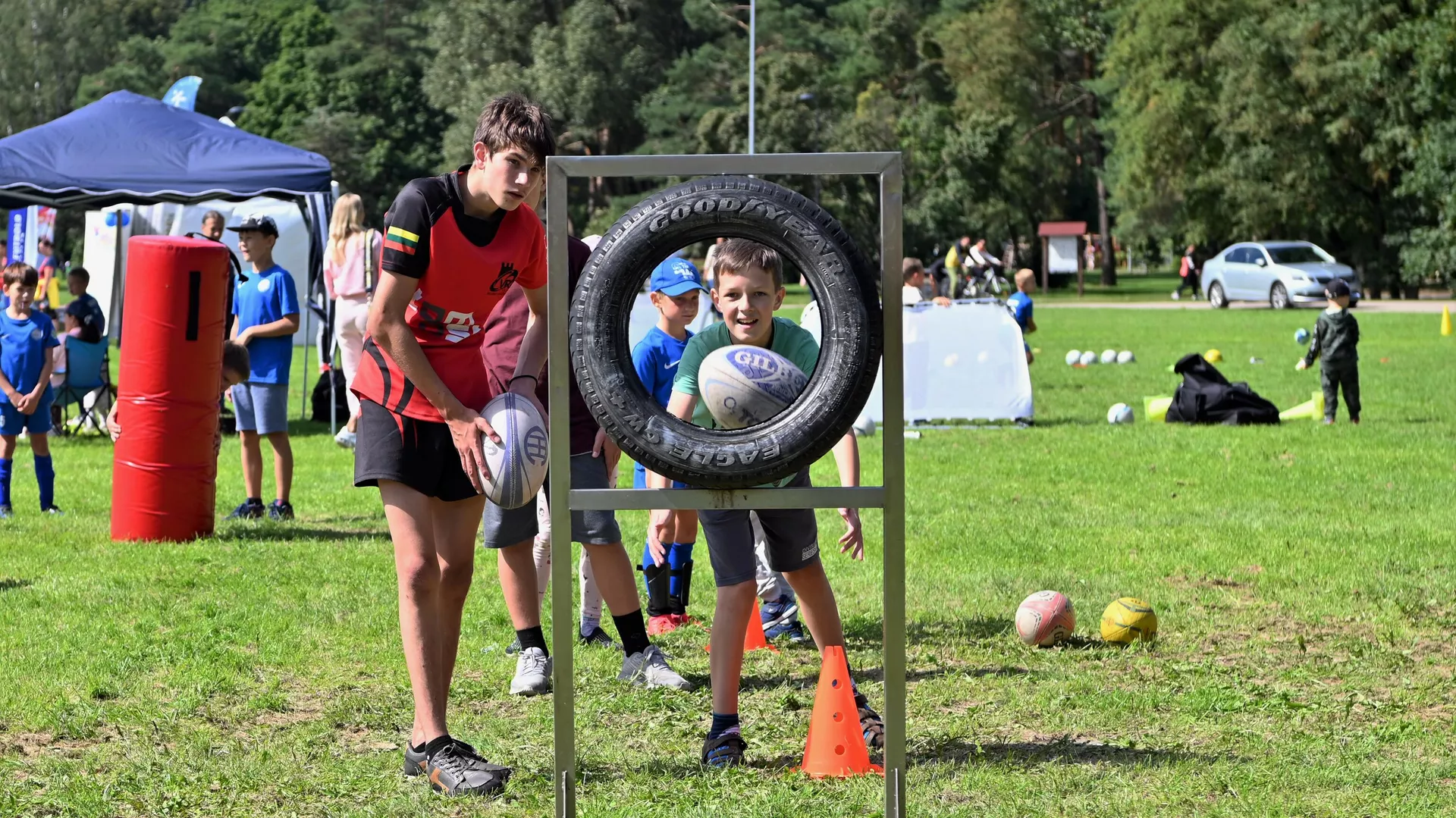 Sporto festivalio Healthy Fest dalyviai