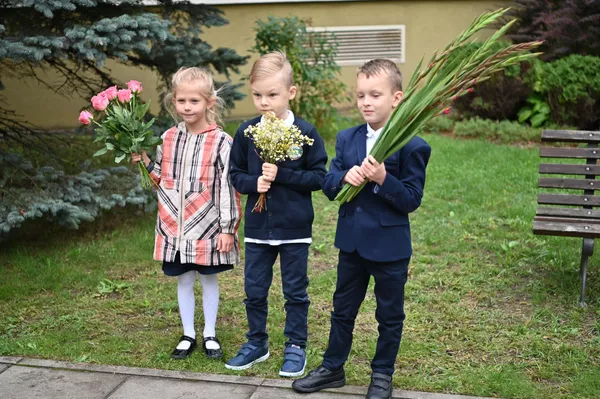 Nuotraukoje: pirmokai Rugsėjo 1-osios iškilmėse Vilniuje. Nuotraukoje: pirmokai Rugsėjo 1-osios iškilmėse Vilniuje. - Sputnik Lietuva