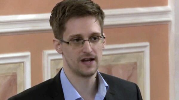 LIVE_СПУТНИК: Выступление Сноудена на марафоне Новые знания в Москве - Sputnik Литва