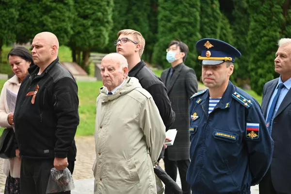 Minėjimo akcija Vilniaus Antakalnio kapinėse, skirta Antrojo pasaulinio karo pabaigos 76-osioms metinėms - Sputnik Lietuva