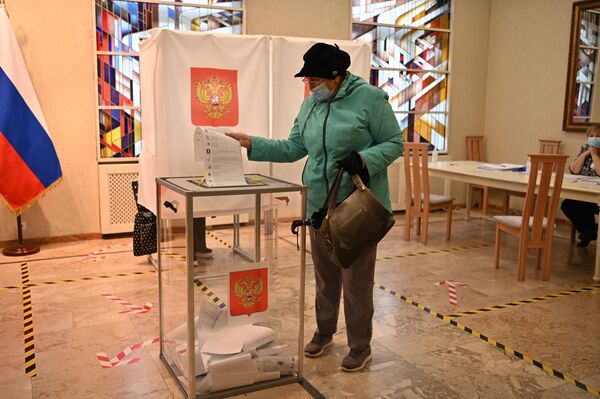 Lietuvoje numatyta tik viena balsavimo diena. - Sputnik Lietuva