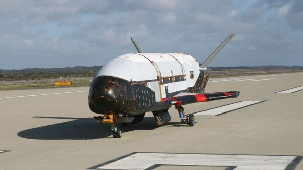 Орбитальный беспилотный испытательный корабль Boeing X-37 - Sputnik Литва