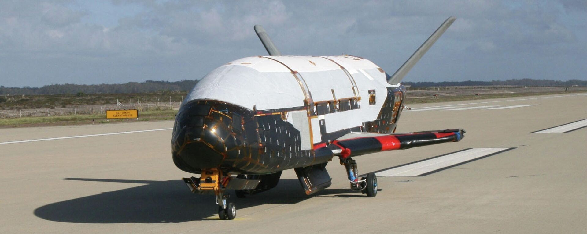 Орбитальный беспилотный испытательный корабль Boeing X-37 - Sputnik Литва, 1920, 26.09.2021