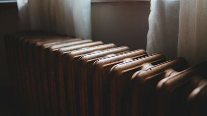 Батарея центрального отопления, архивное фото