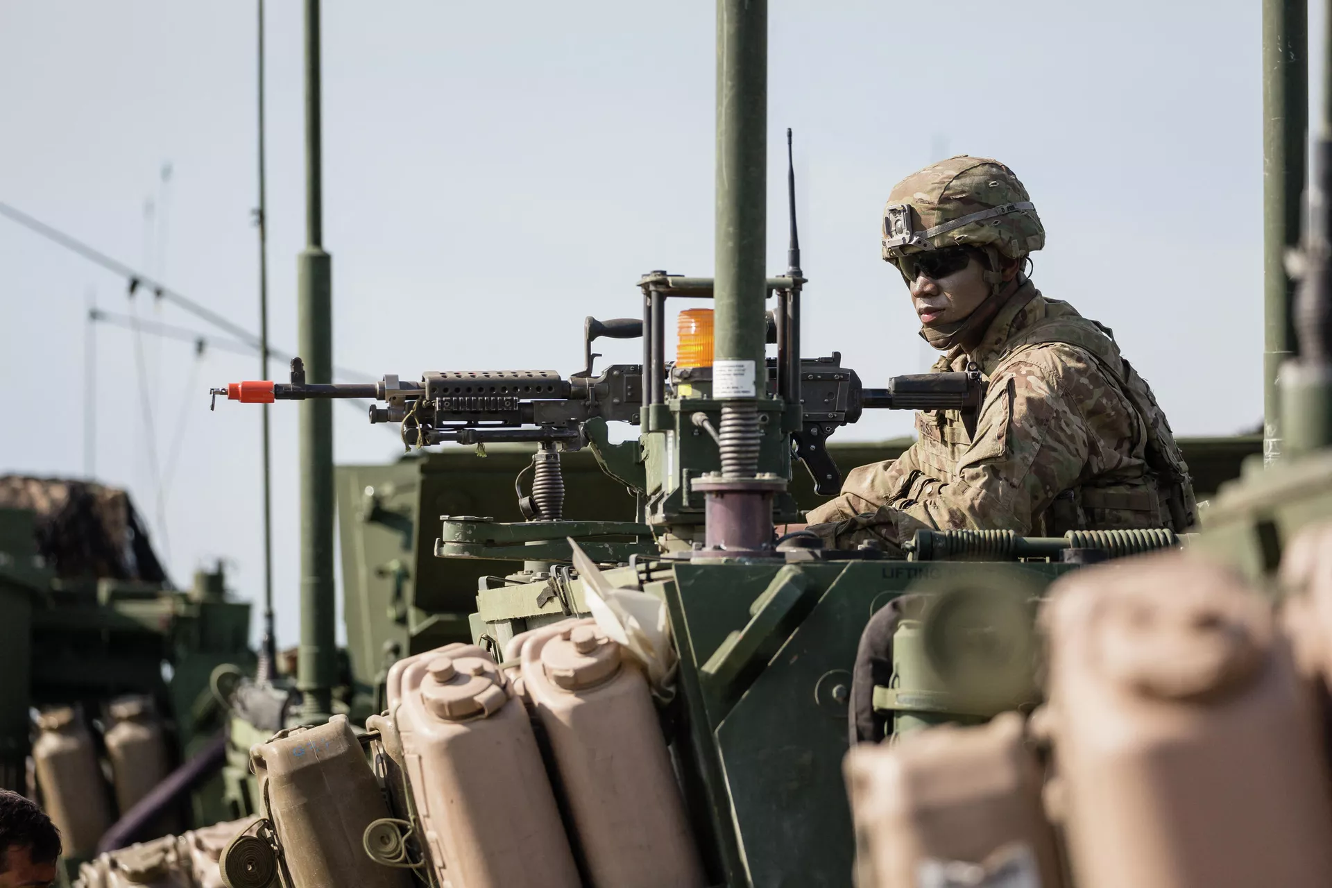 Американский солдат во время военных учений НАТО в Польше Американский солдат во время военных учений НАТО в Польше - Sputnik Lietuva, 1920, 15.10.2021