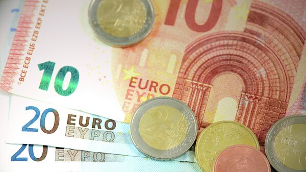 Банкноты евро, архивное фото - Sputnik Lietuva