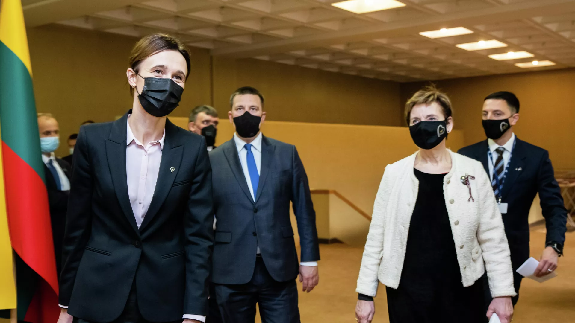 Seimo Pirmininkė Viktorija Čmilyte-Nielsen, Estijos premjeras Juri Ratas ir Latvijos Saeimos Pirmininko pavaduotoja Dagmara Beitnerė-Le Gala