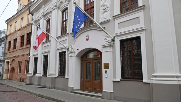 Здание посольства Польши в Вильнюсе - Sputnik Литва