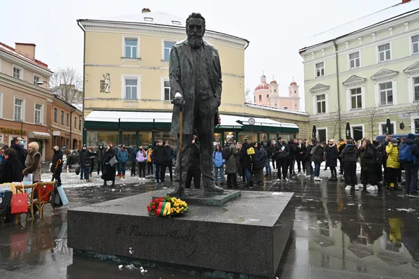 Торжественное мероприятие в честь 170-летия Йонаса Басанавичюса в Вильнюсе