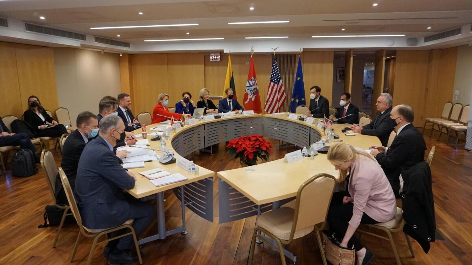 Двусторонняя встреча в рамках стратегического диалога между Литвой и США в Вашингтоне - Sputnik Lietuva, 1920, 25.11.2021