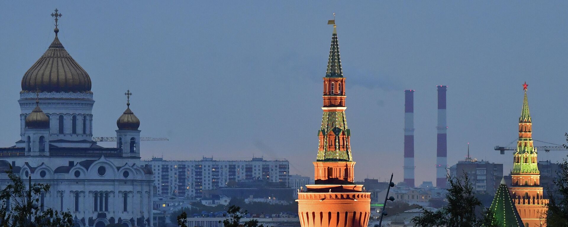 Башни Московского Кремля и храм Христа Спасителя, архивное фото - Sputnik Lietuva, 1920, 06.04.2022