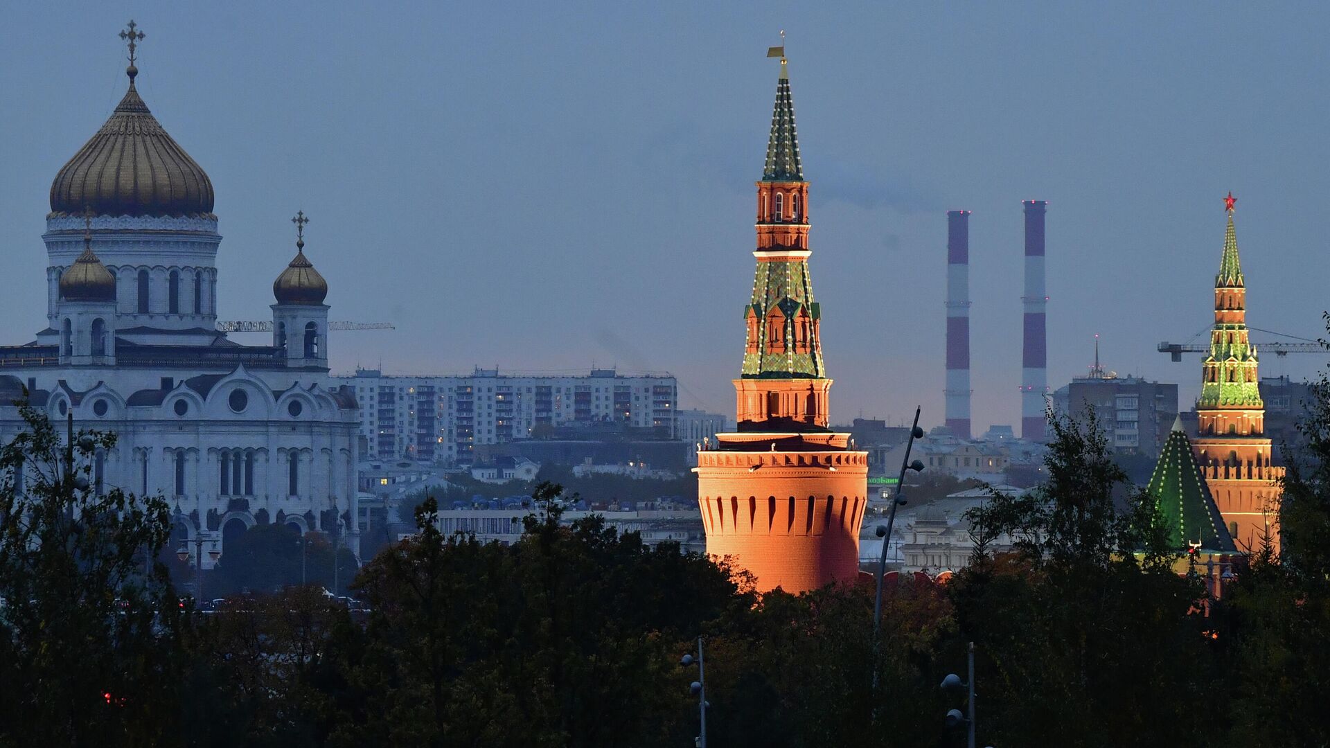 Башни Московского Кремля и храм Христа Спасителя, архивное фото - Sputnik Lietuva, 1920, 20.01.2022