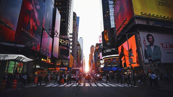 Žmonės gatvėje Niujorke, - Sputnik Lietuva