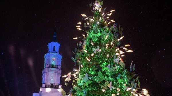 Новогодняя елка в Каунасе - Sputnik Литва