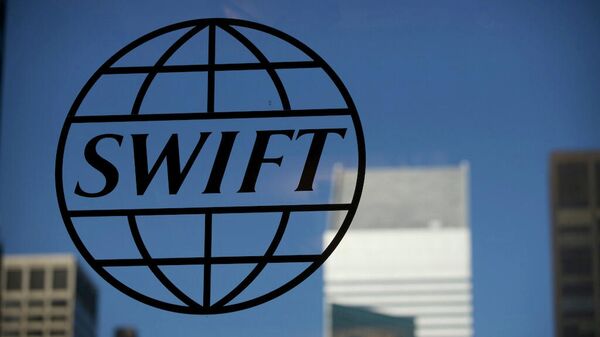 Логотип SWIFT, архивное фото - Sputnik Литва