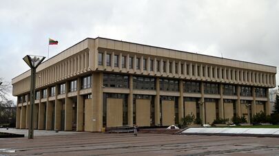 Здание Сейма Литвы в Вильнюсе