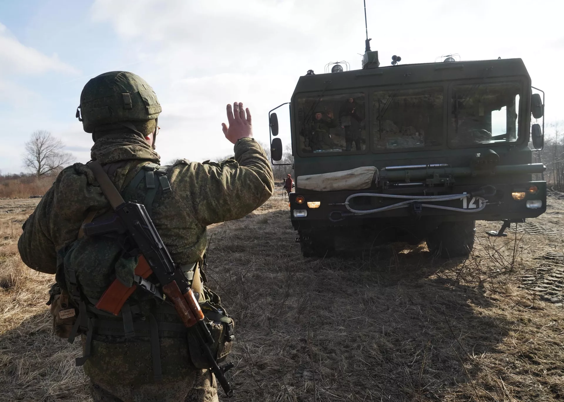 Военнослужащие во время тактических учений береговых ракетных войск Балтийского флота, архивное фото Военнослужащие во время тактических учений береговых ракетных войск Балтийского флота, архивное фото - Sputnik Lietuva, 1920, 12.01.2022
