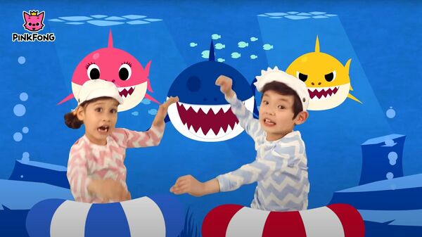 Южнокорейская детская песня Baby Shark Dance (Танец маленьких акул) - Sputnik Литва