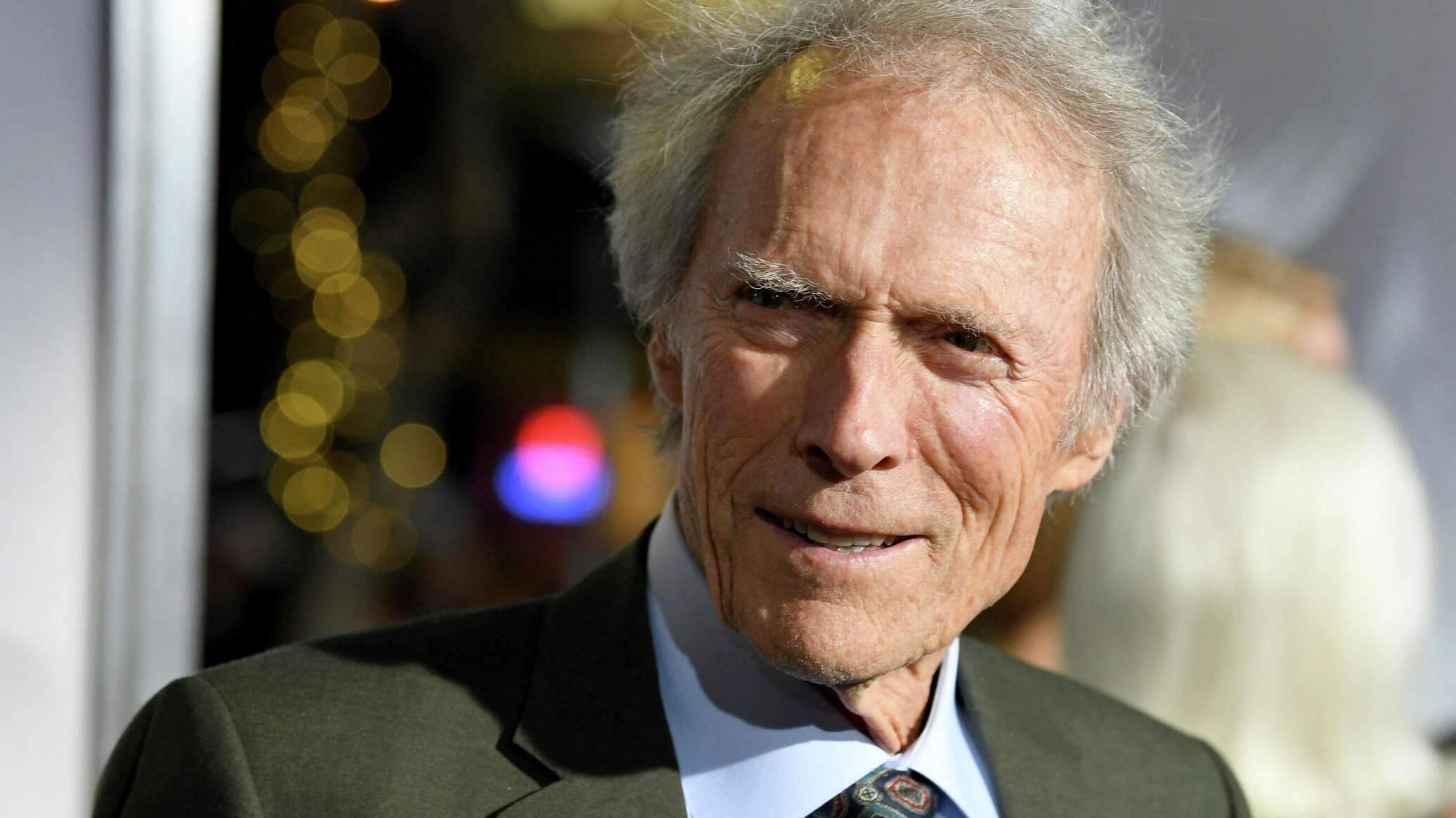 Клинт иствуд автограф. Клинт иствуд молодой. Клинт иствуд. Клинт иствуд возраст. Сын клинта иствуда актер.