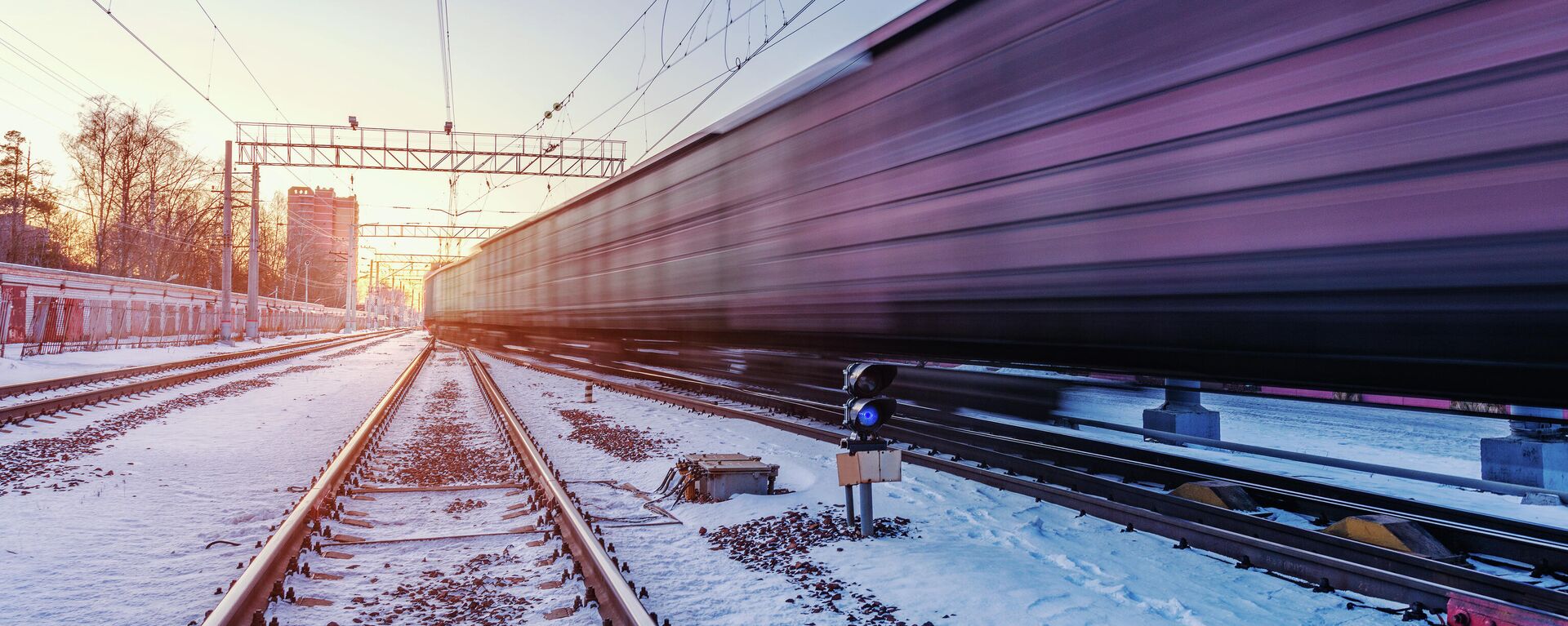 Товарный поезд на железной дороге, архивное фото - Sputnik Литва, 1920, 16.02.2022