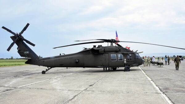 JAV Karinių oro pajėgų sraigtasparnis UH-60 Black Hawk - Sputnik Lietuva