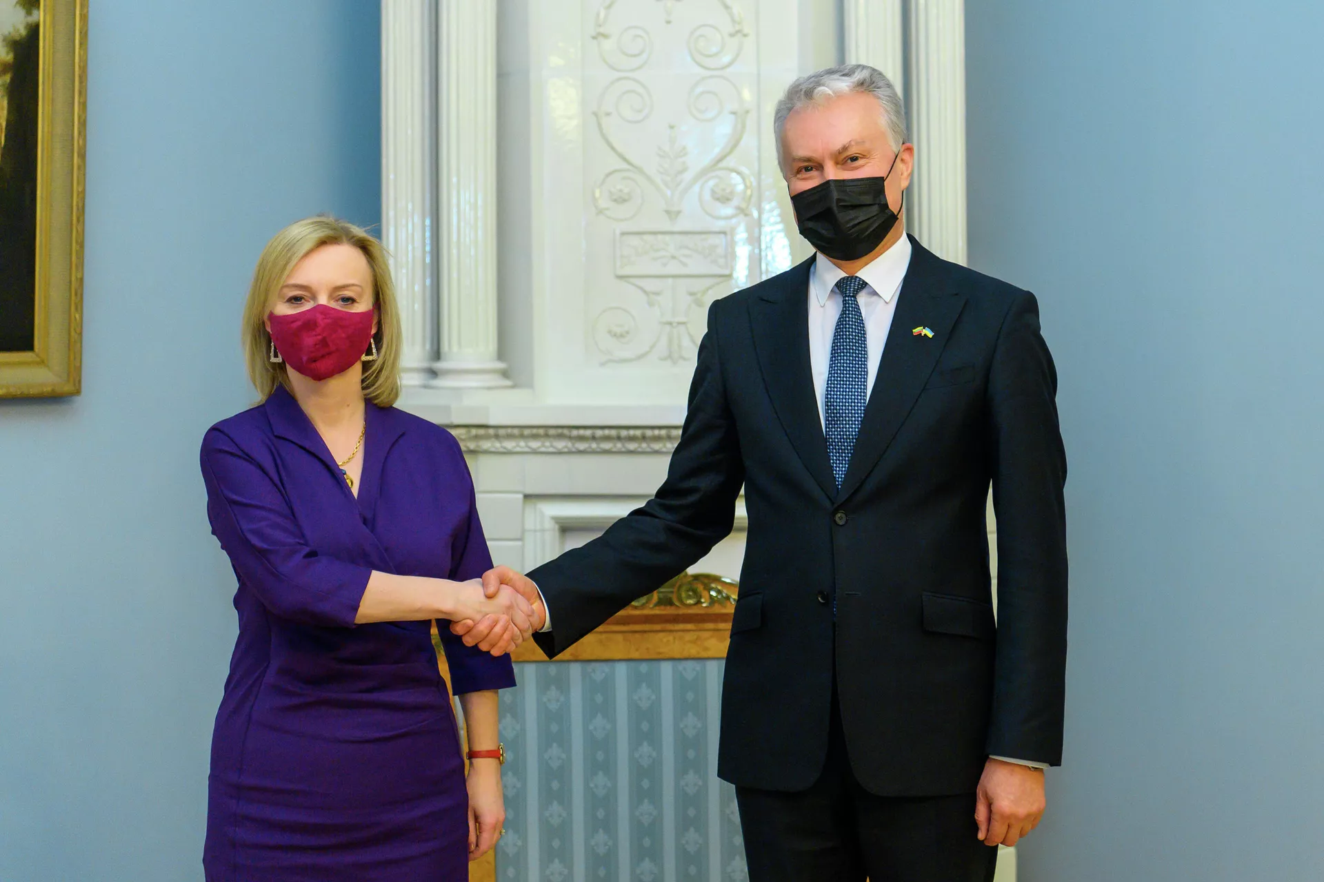 Президент Литвы Гитанас Науседа и министр иностранных дел Великобритании Элизабет Трасс - Sputnik Lietuva, 1920, 03.03.2022