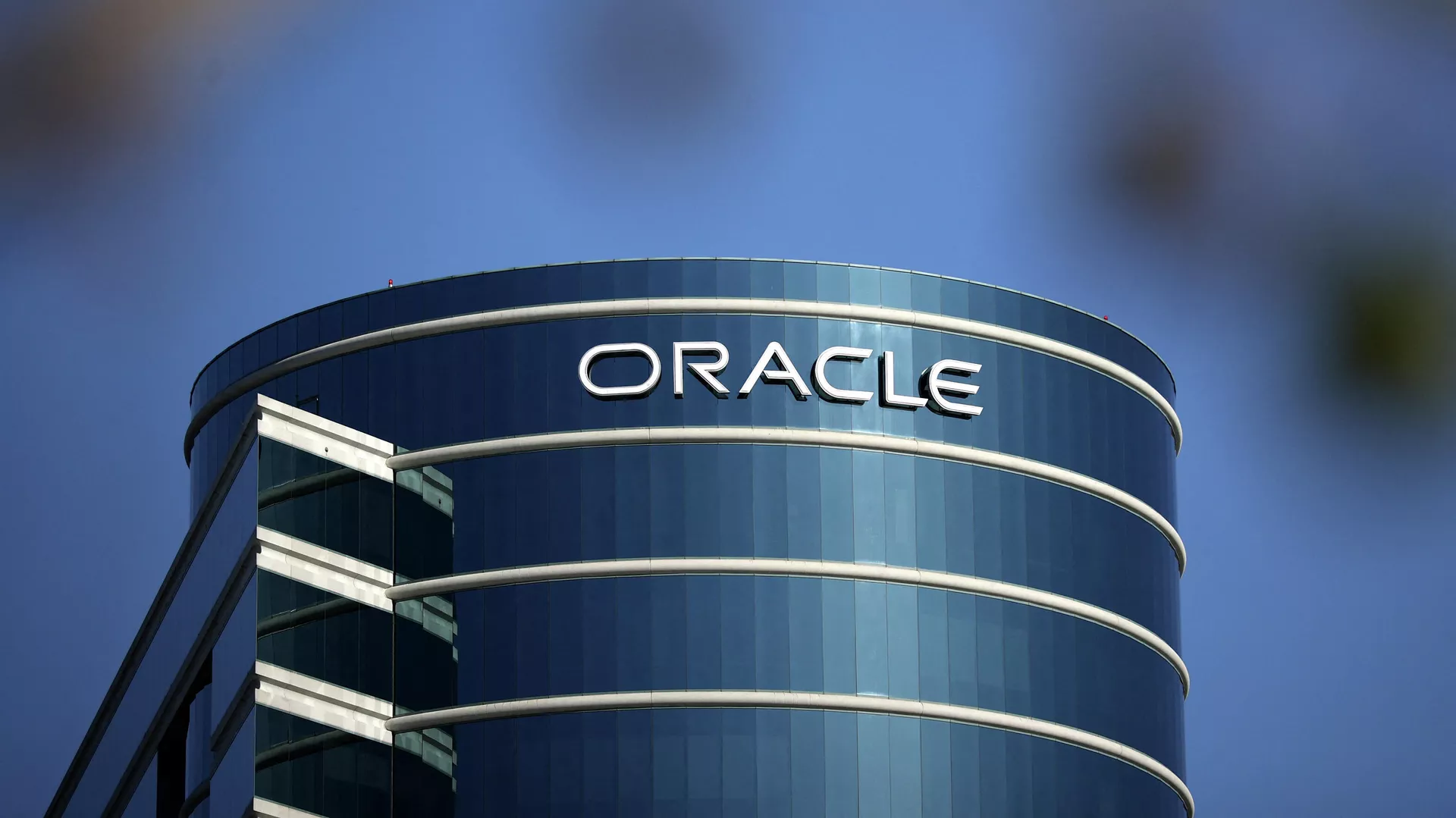 Oracle - Sputnik Lietuva, 1920, 03.03.2022