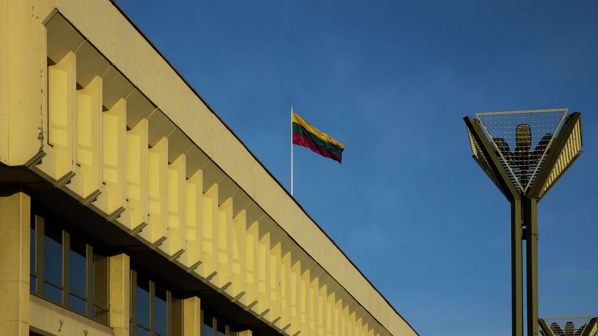 Сейм Литвы поддержал продление санкций против граждан РФ сразу до 2028 года