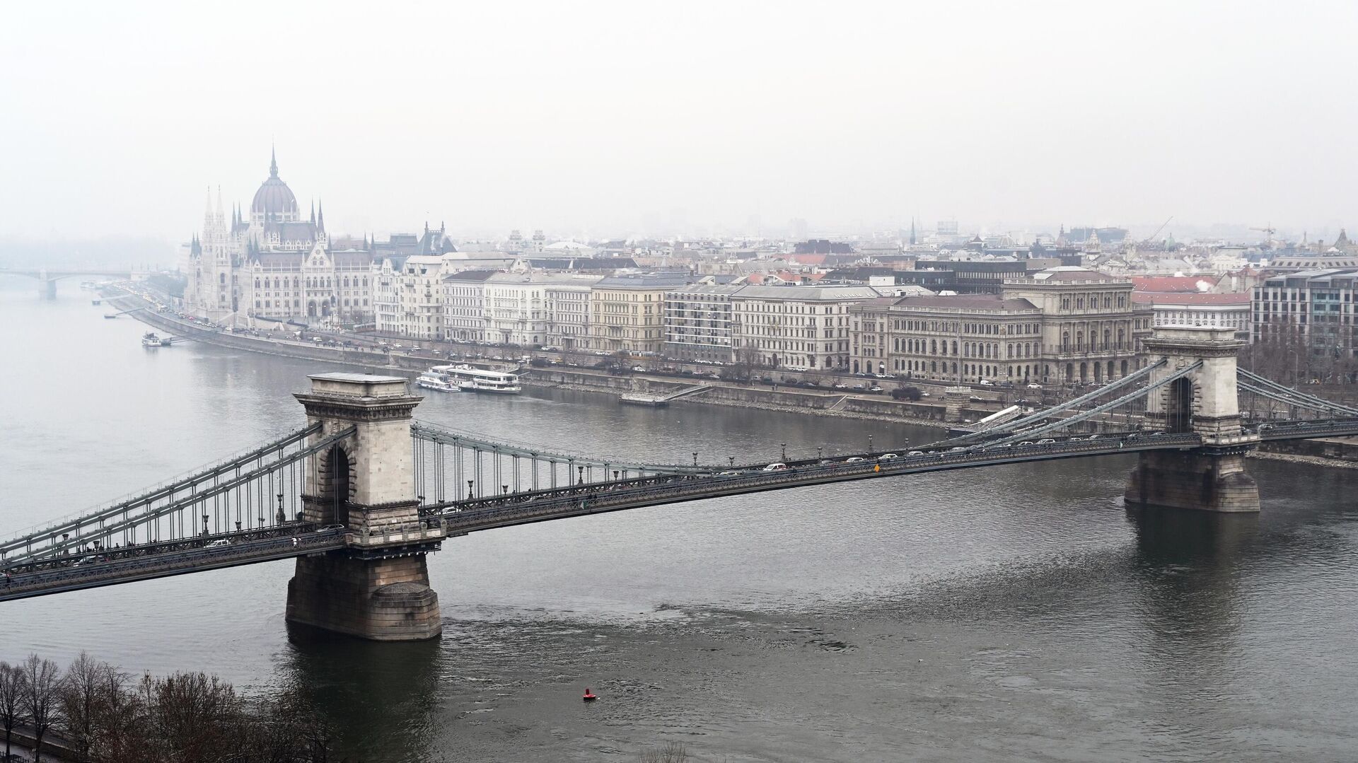 Вид на цепной мост Сечени в Будапеште - Sputnik Литва, 1920, 31.12.2022