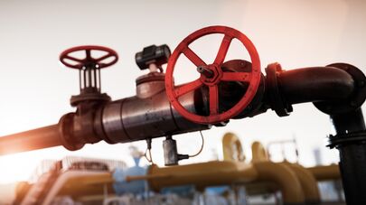 Вентиль на газопроводе, архивное фото